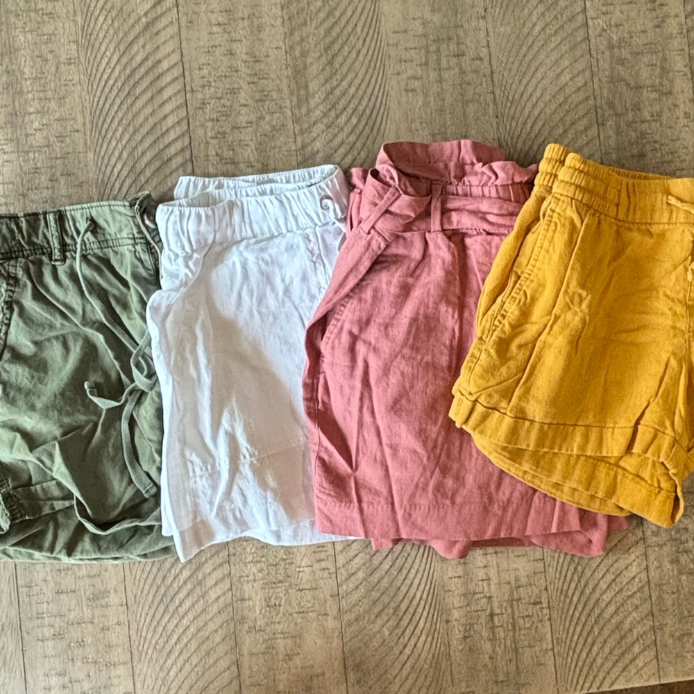 Women’s Linen-Blend Paperbag Waist Shorts — Pink